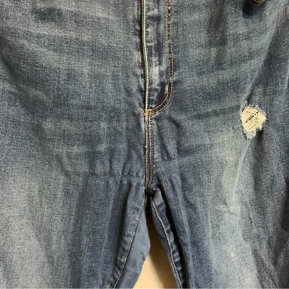 Ripped Jeans - Picture 4 of 4